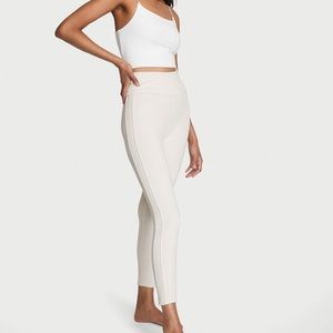 Like NEW! Victoria's Secret - Double Waffle Knit Leggings - Color: Linen